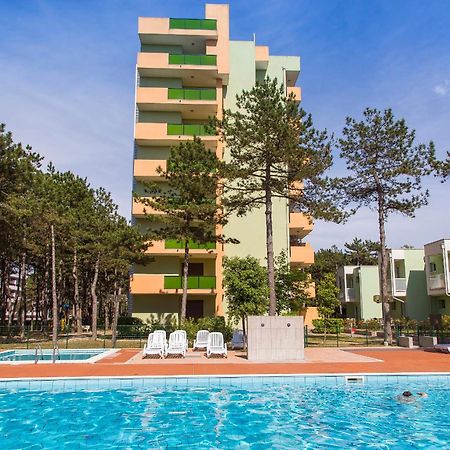 Castello Apartment Bibione Luaran gambar