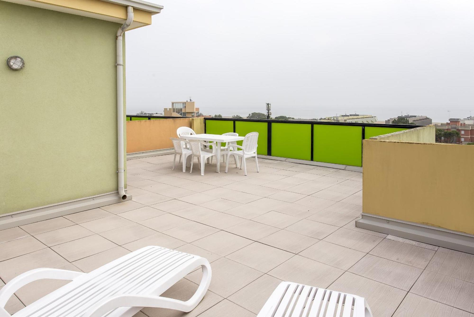 Castello Apartment Bibione Luaran gambar