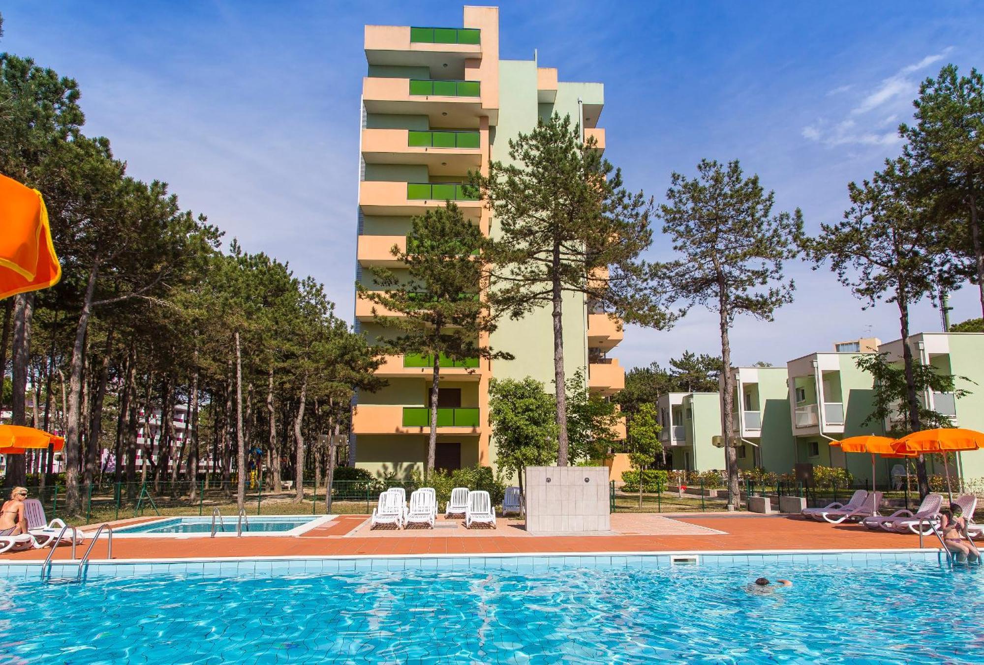 Castello Apartment Bibione Luaran gambar